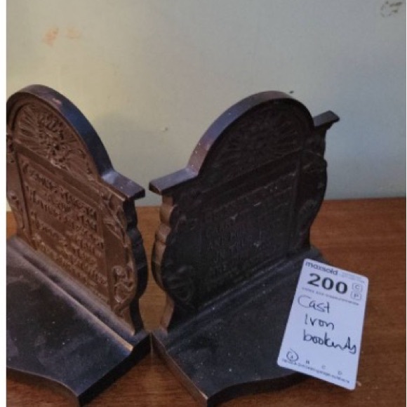 Bradley and Hubbard antique cast iron book ends - Picture 2 of 3